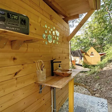 Luxury tent Starsbox Cinque Terre Carrodano Inferiore